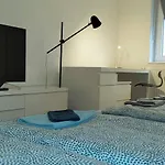 Privatzimmer Nahe Bahnhof Und City