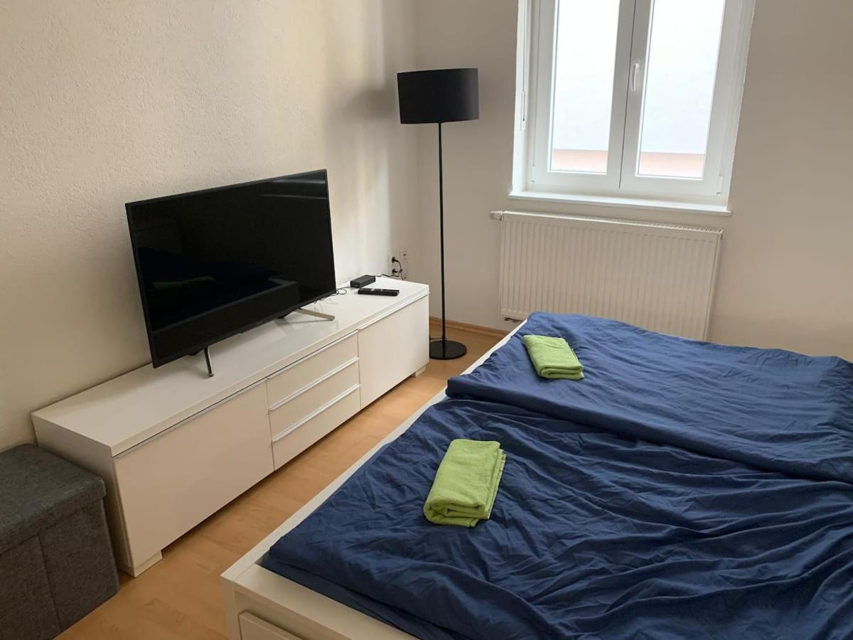 Privatunterkunft Nahe Bahnhof Und